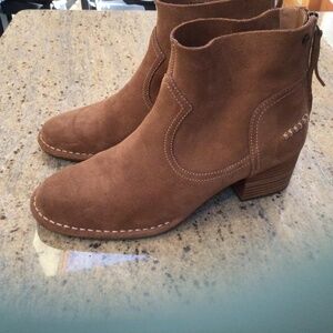 UGG Suede Boots